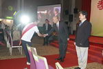 程清輝與吳副總統握手合影